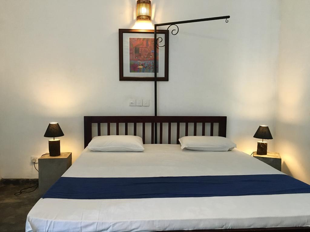 Colombo Beach Hostel Dehiwala-Mount Lavinia Phòng bức ảnh