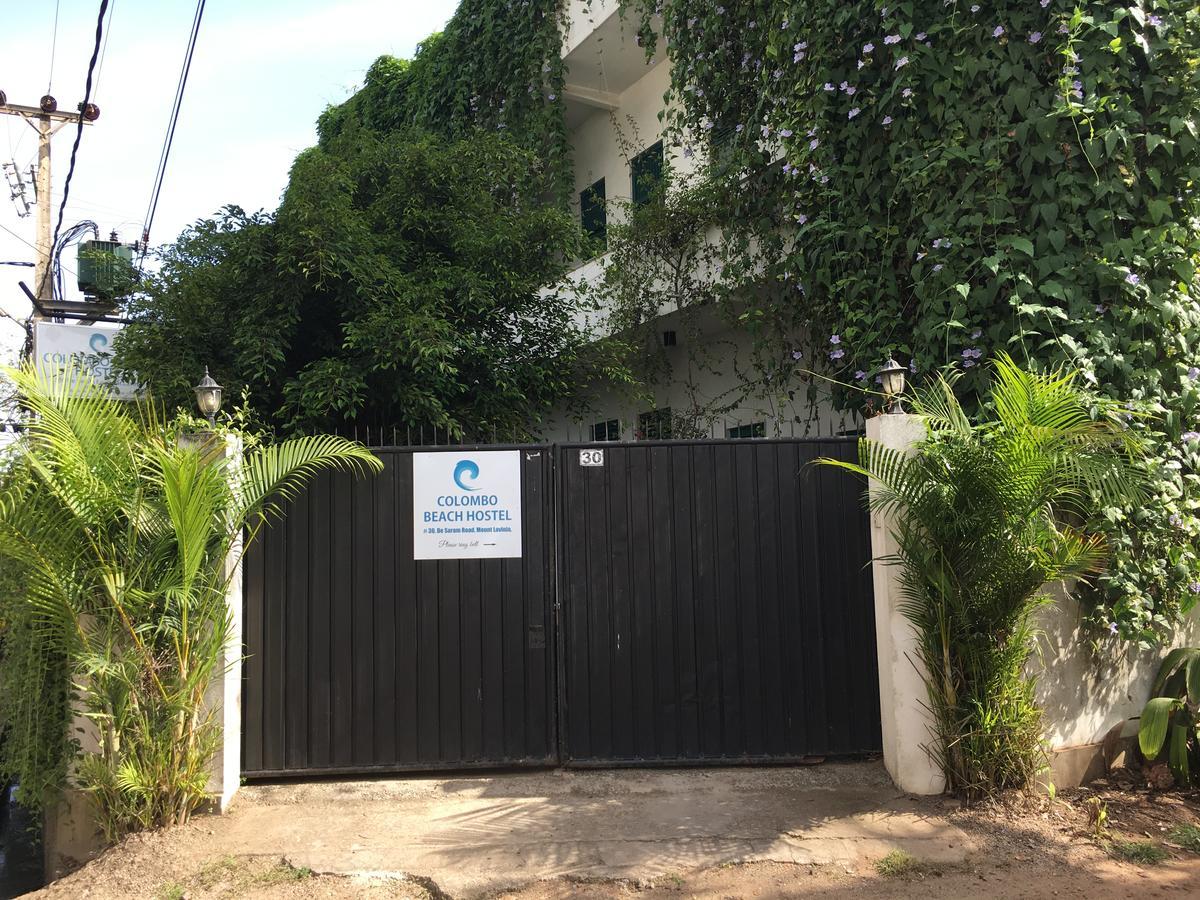 Colombo Beach Hostel Dehiwala-Mount Lavinia Ngoại thất bức ảnh